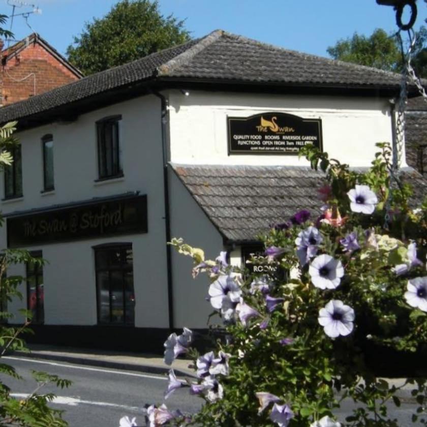 The Swan @ Stoford Hotel Salisbury Exterior photo